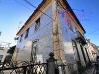 Edifício senhorial T4, no centro da vila de Figueiró dos Vinhos, ex...