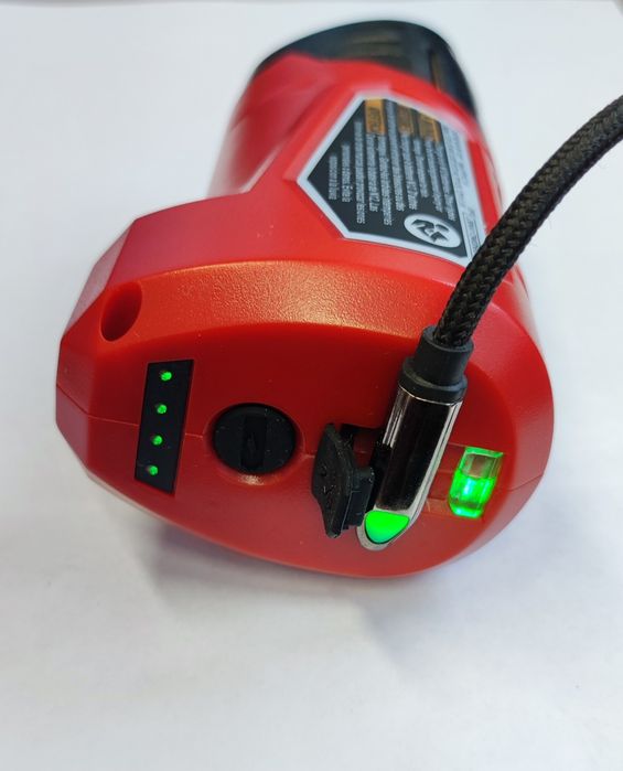 Milwaukee M12 ładowarka adapter power bank QC3  usb