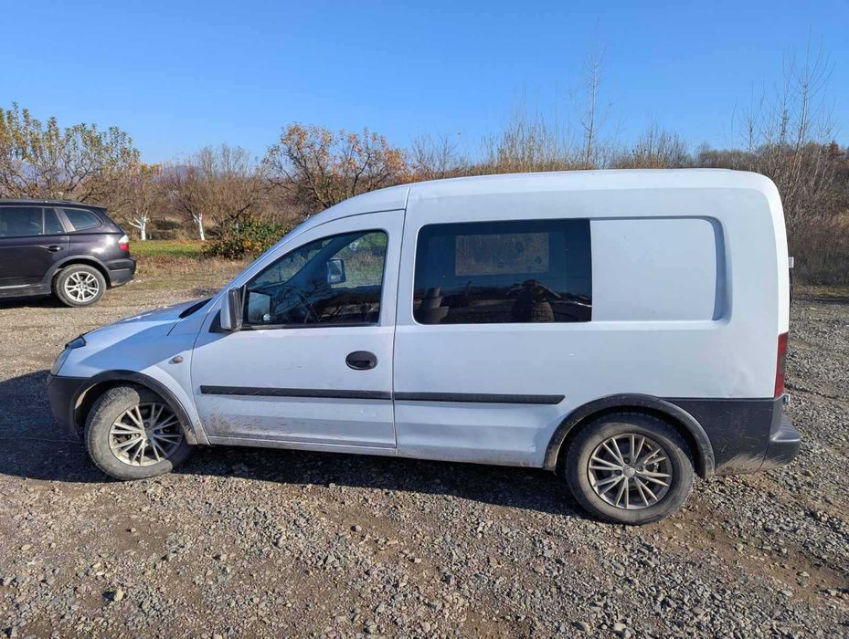 Продаю Опель Комбо