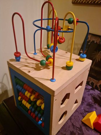 Brinquedo de madeira IKEA