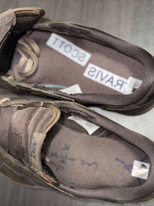 Air Jordan 1 Retro Low OG SP
× Travis Scott Velvet Brown