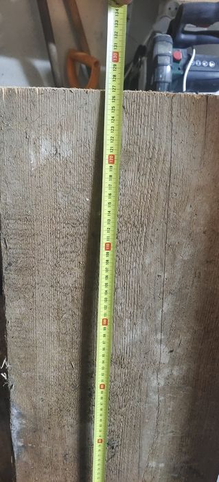 Stara drewniana belka dekoracyjna, jodła