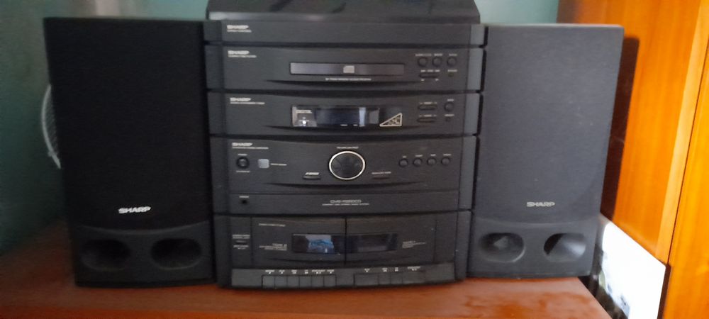 Wieża Sharp CMS- R260CD