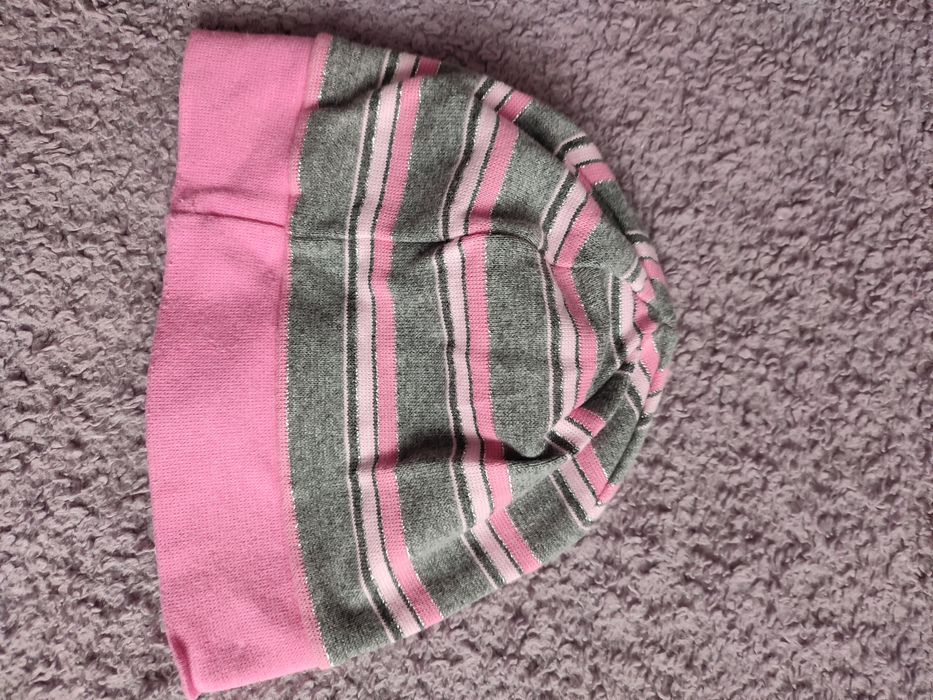 Czapki dla dziewczynki