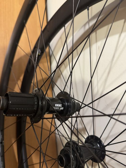 Kola specialized  Roval C38 dt swiss 350