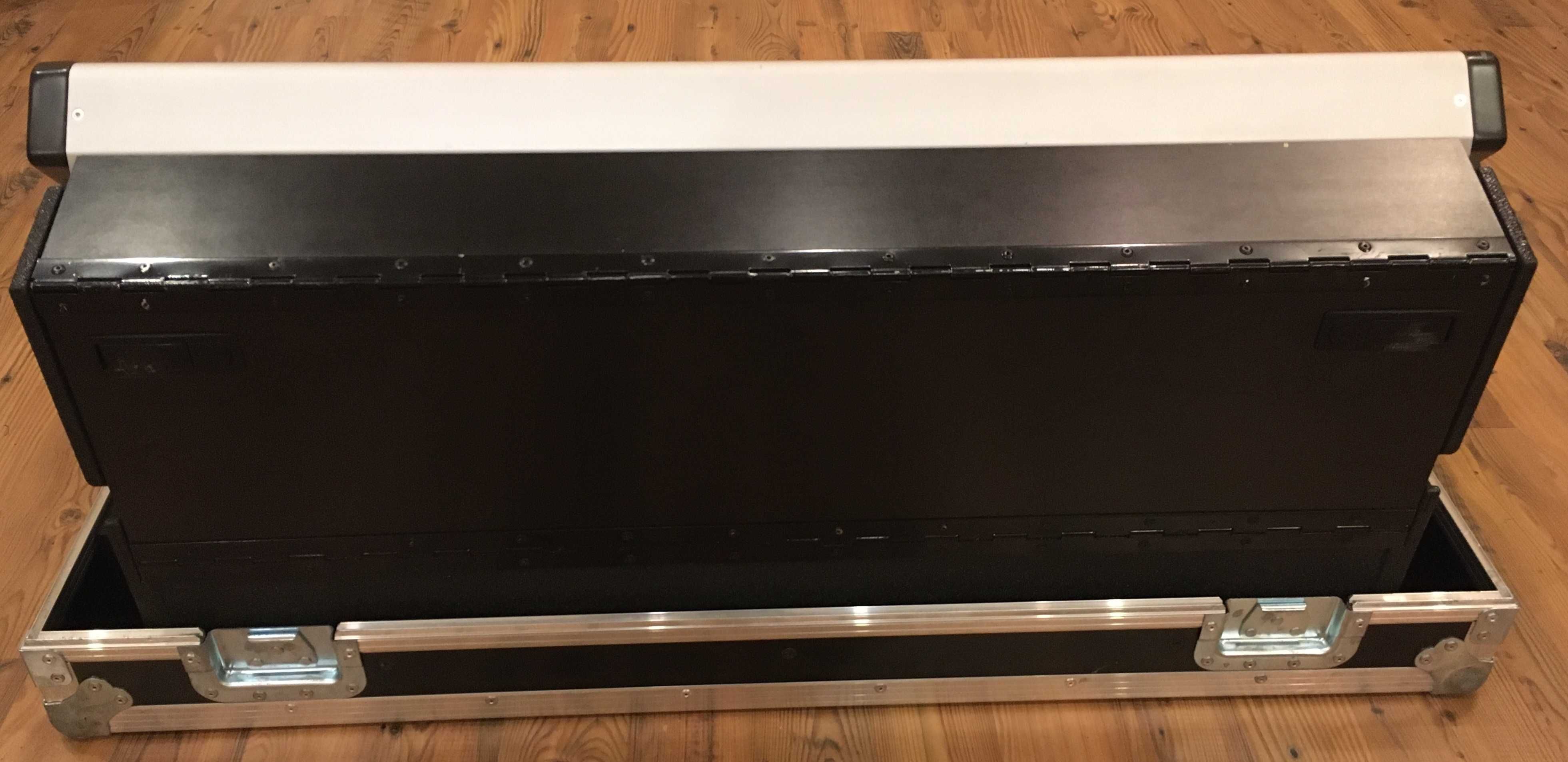 Soundcraft Vi1 - mikser audio