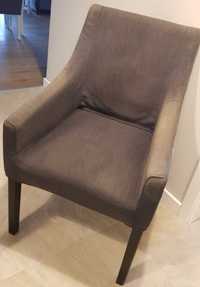 Krzesło / fotel Sakarias Ikea - w kolorze szarym z czarnymi nóżkami