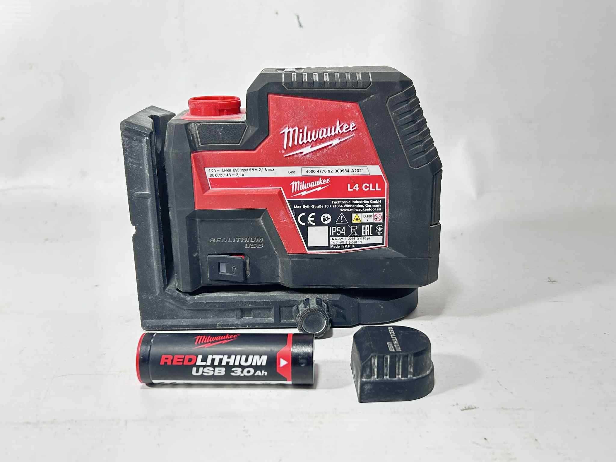 Laser krzyżowy Milwaukee L4CLL  30 m