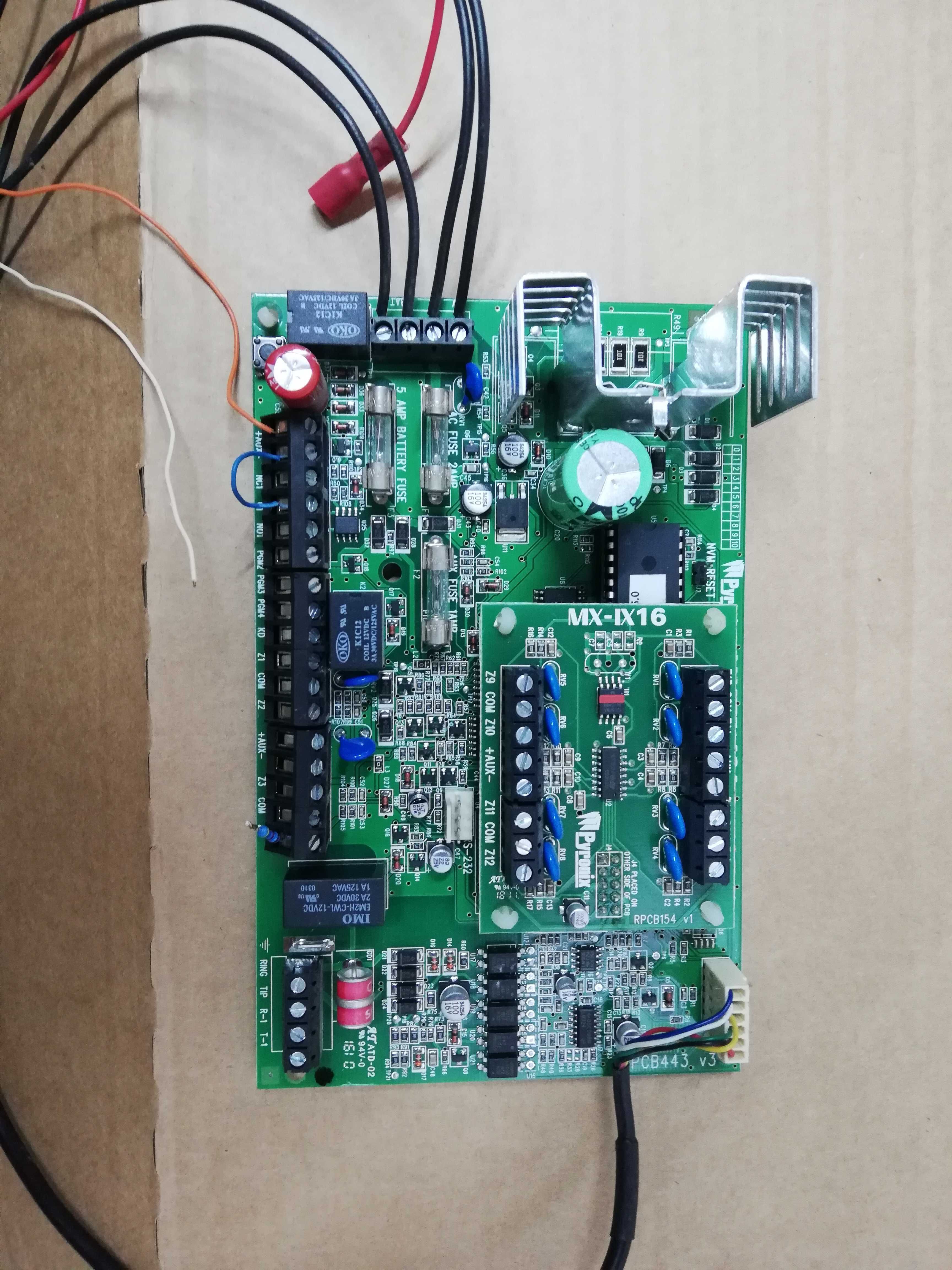Pyronix Matrix 424 Centrala alarmowa + MX-IX16