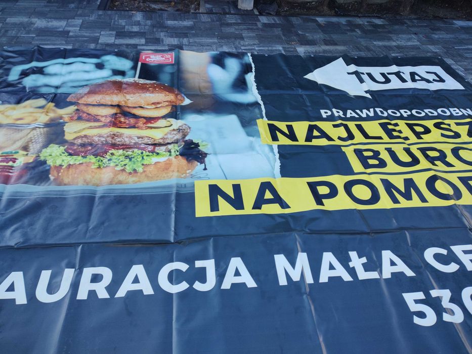 Sprzedam plandekę baner reklamowy 3 m na 4 m
