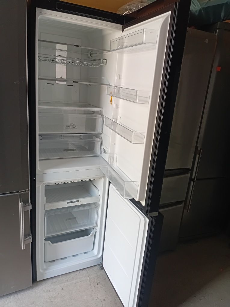 Холодильник  Siemens  HFR32295VFH2  м