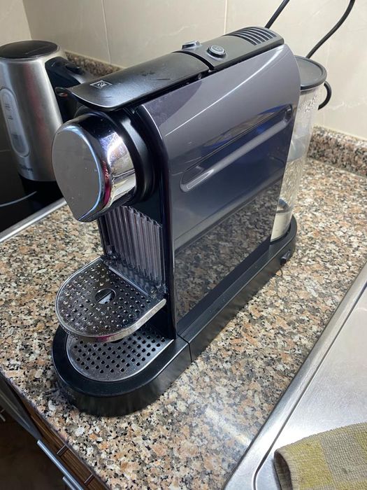 Maquina Cafe Nespresso Citiz