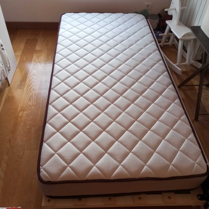 Colchão 90x190 novo