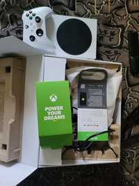 Продам Xbox Series S 512gb