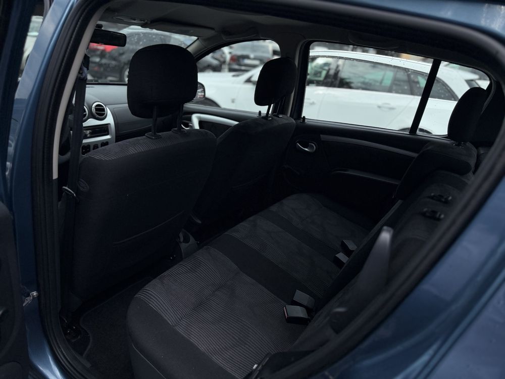 Dacia Sandero 1.4 бензин пригнана из Швейцарии