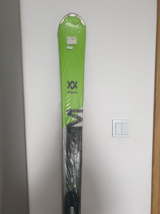 Narty volkl rtm 76/   175 cm bez wiązań