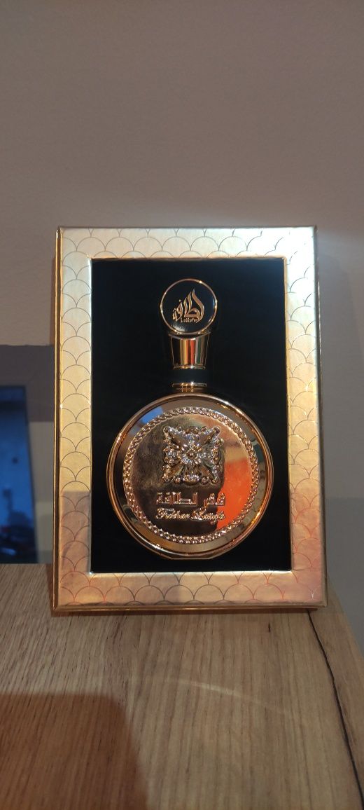 Lattafa Fakhar gold (one milion)