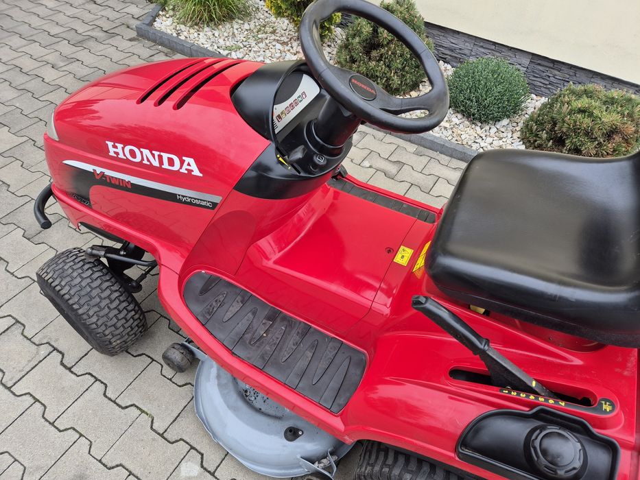 Traktorek Kosiarka HONDA 2417