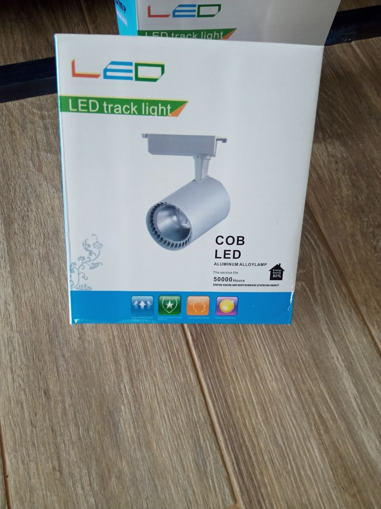 Lampy na szynach nowe czarne