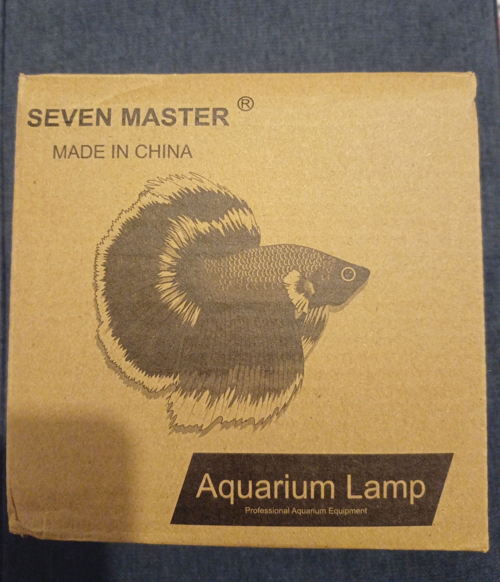Lampka LED do akwarium NOWA 7 Wat z pudelkiem