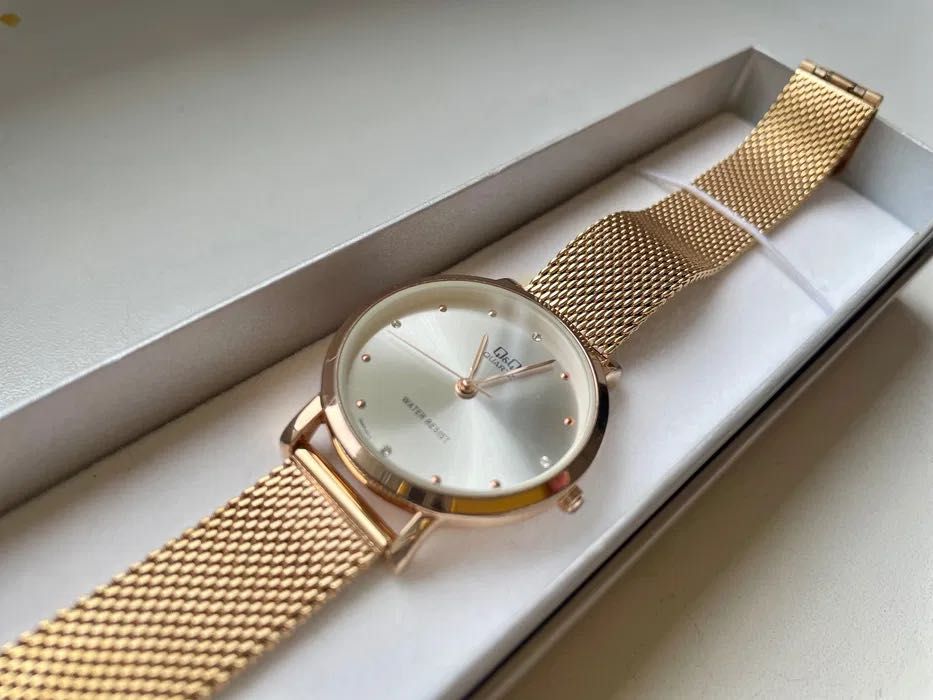 Zegarek damski Q&Q [QA21-011]