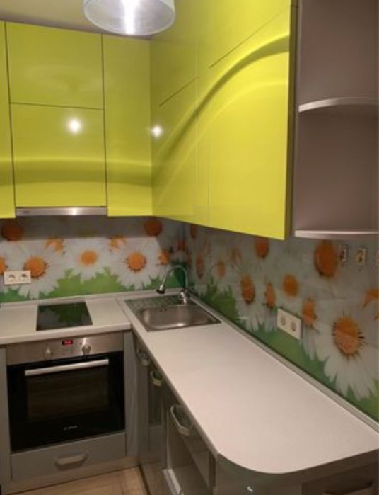 Продам 1х квартиру возле метро Победа