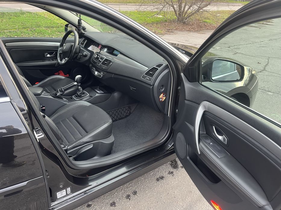 Renault Laguna III 1.5 дизель 2014 рік