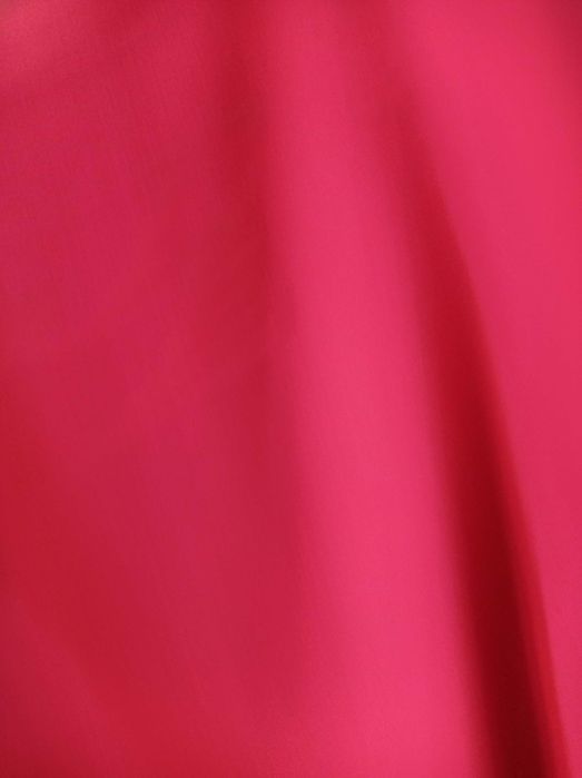 Sukienka malinowa z koronką r.38