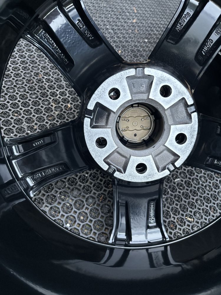 Felgi Audi 18 cali A4/A5/A6/A7/Q3/Q5 5x112