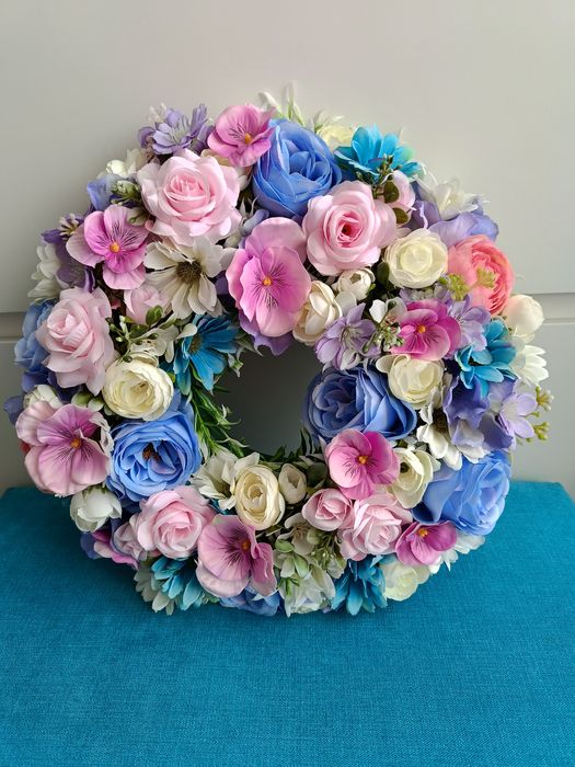 Wianek na drzwi całoroczny