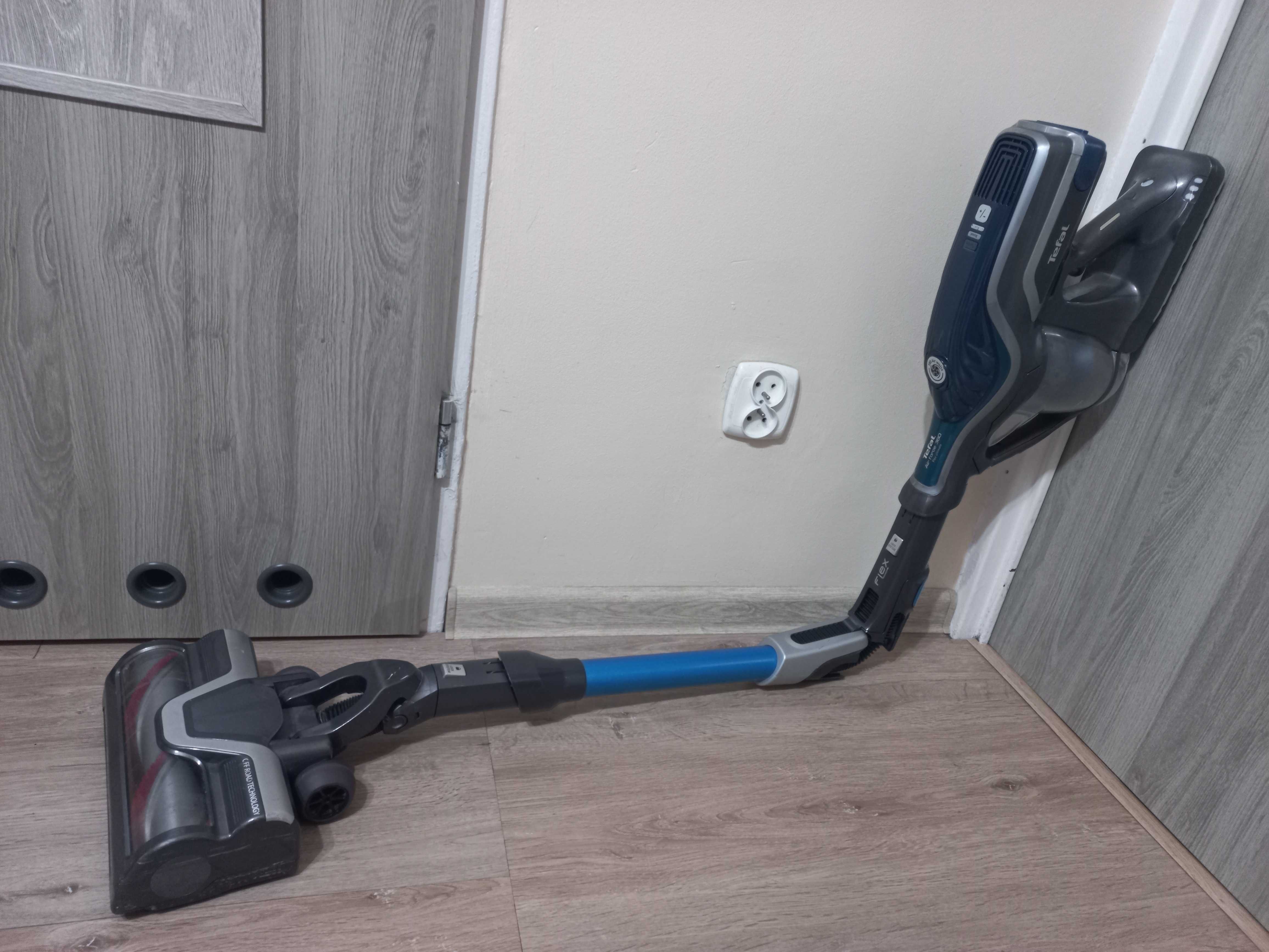 Odkurzacz TEFAL Air Force Flex Ultimate TY9571 Aqua +nakładka mopująca