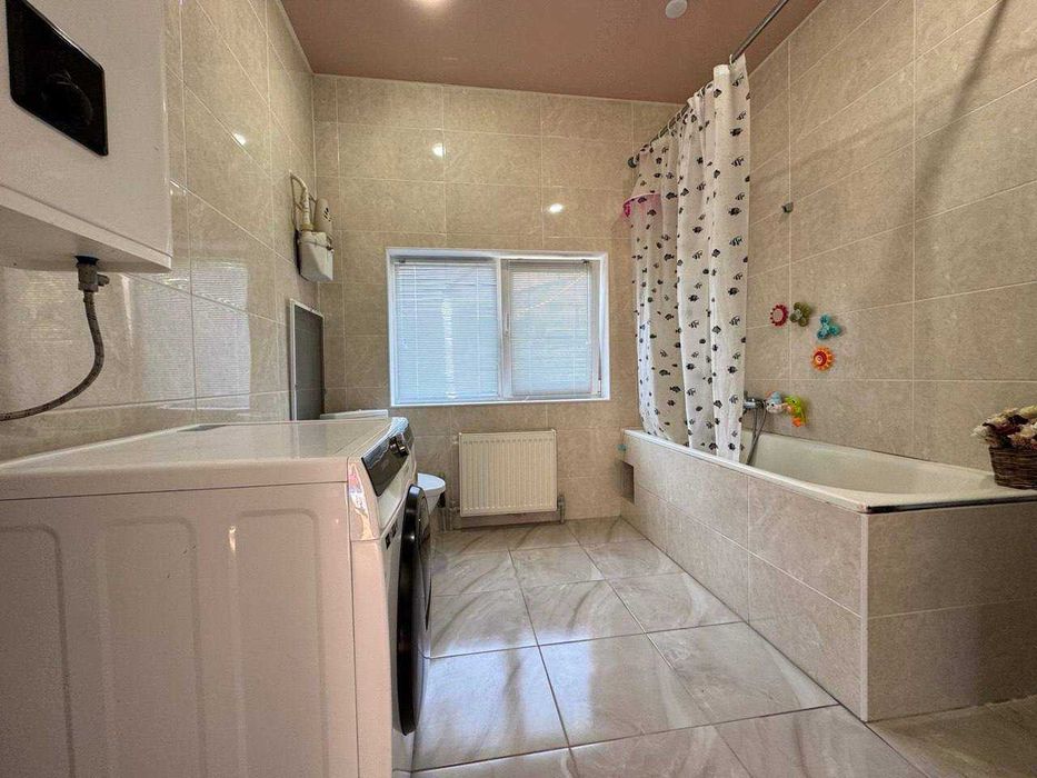 Продам Дом ул. Данила Заболотного . Левый берег.