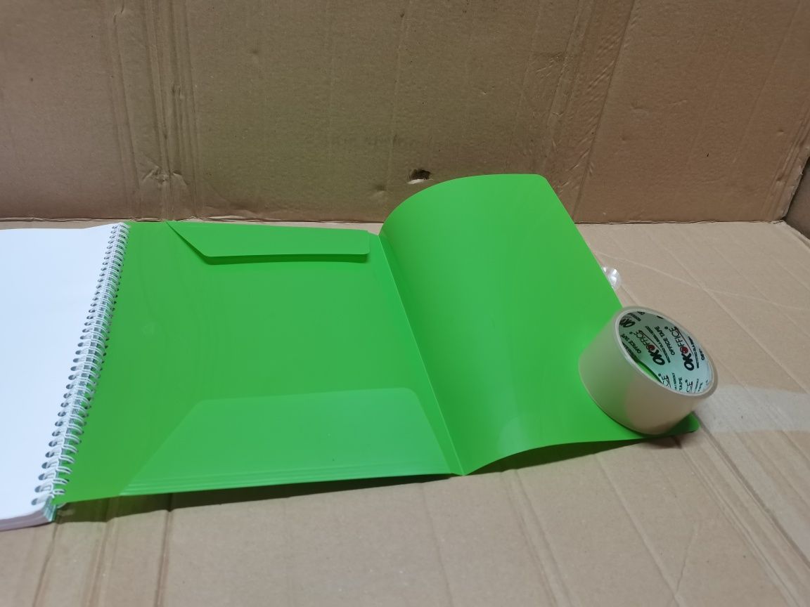 Duży zeszyt z teczką oxford Easybok 160 stron zielony