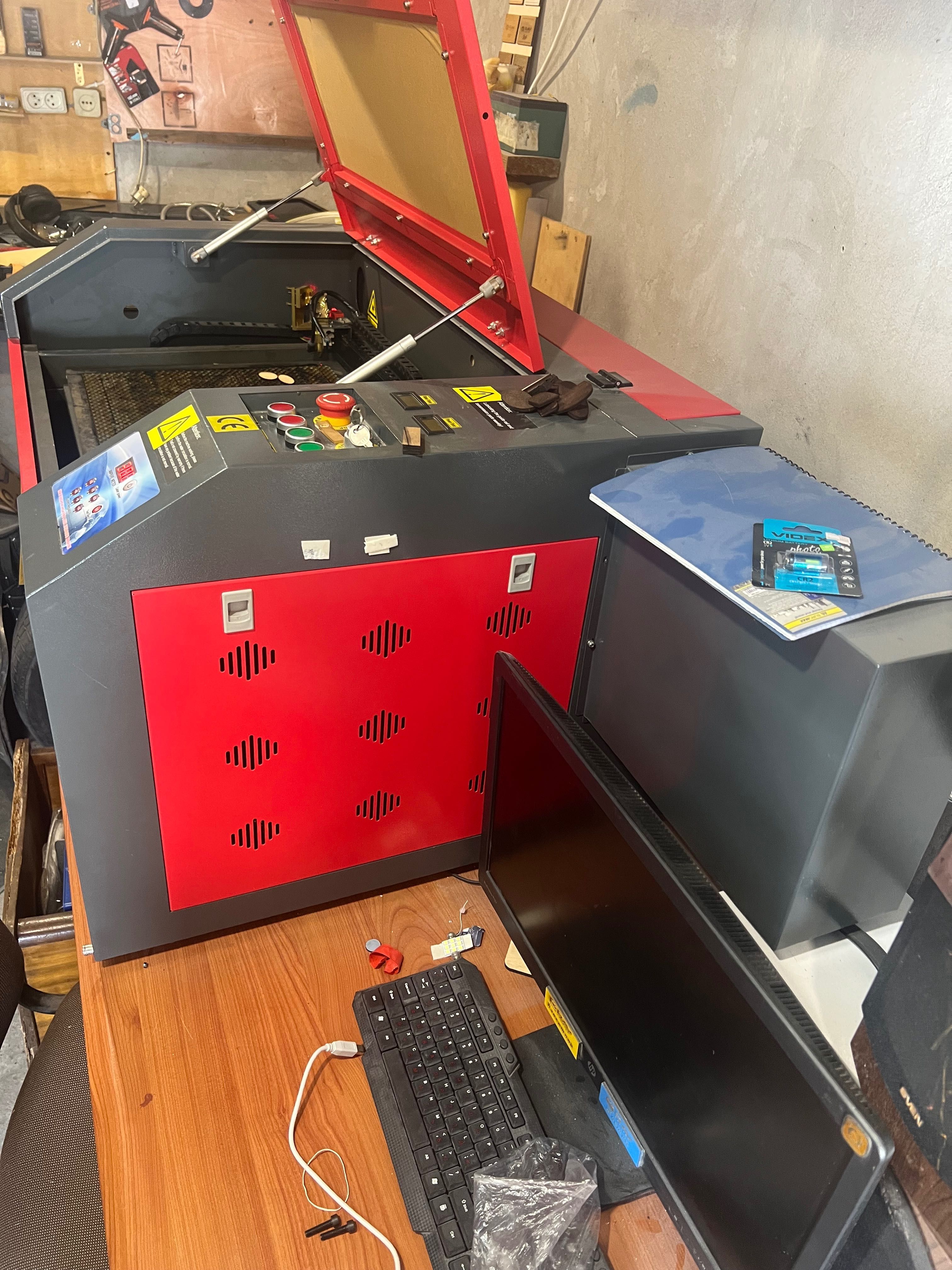 Лазерний верстат GLMaster 6040 80 Вт поле 600х400 мм CO2.