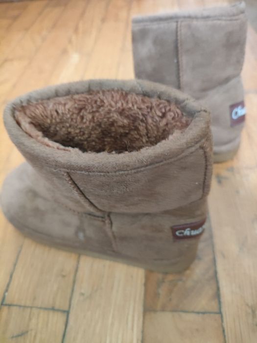 Botas de menina tamanho 20