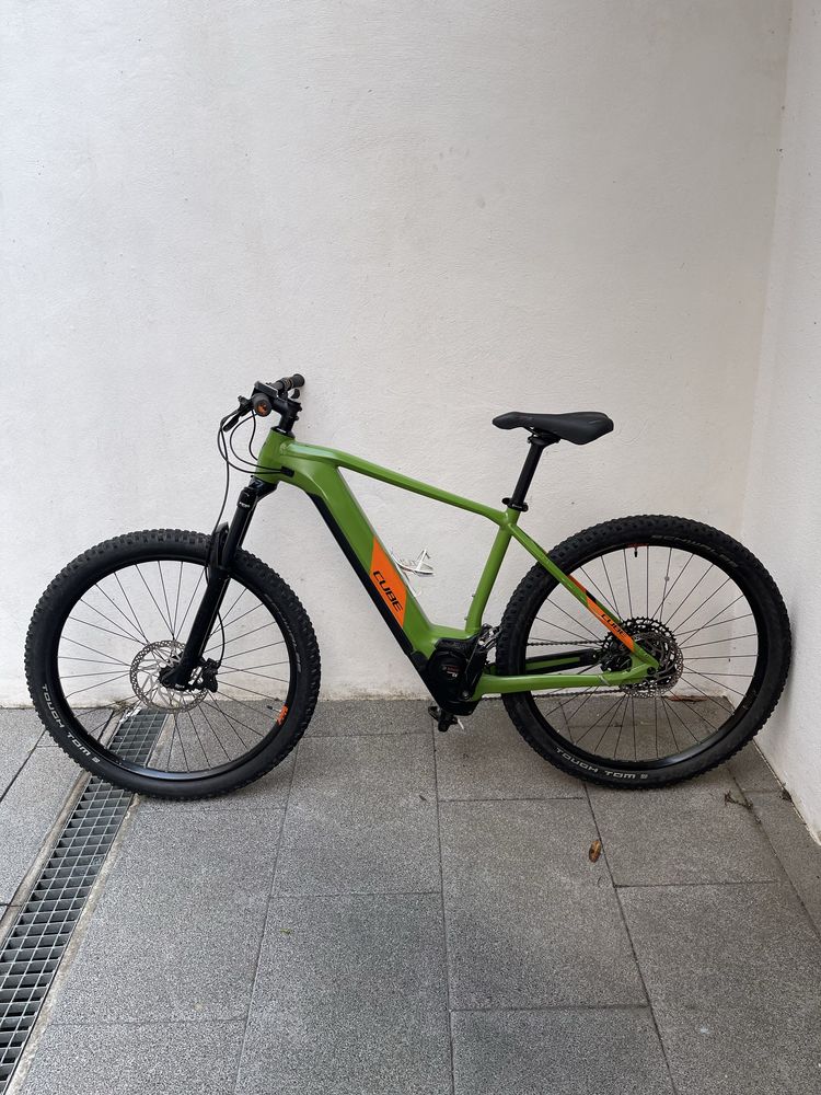 Bicicleta Elétrica Cube