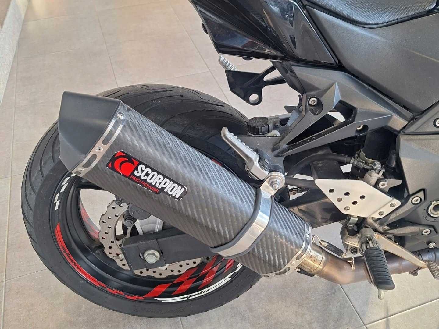 Kawasaki Z750 Escape Scorpion homologado