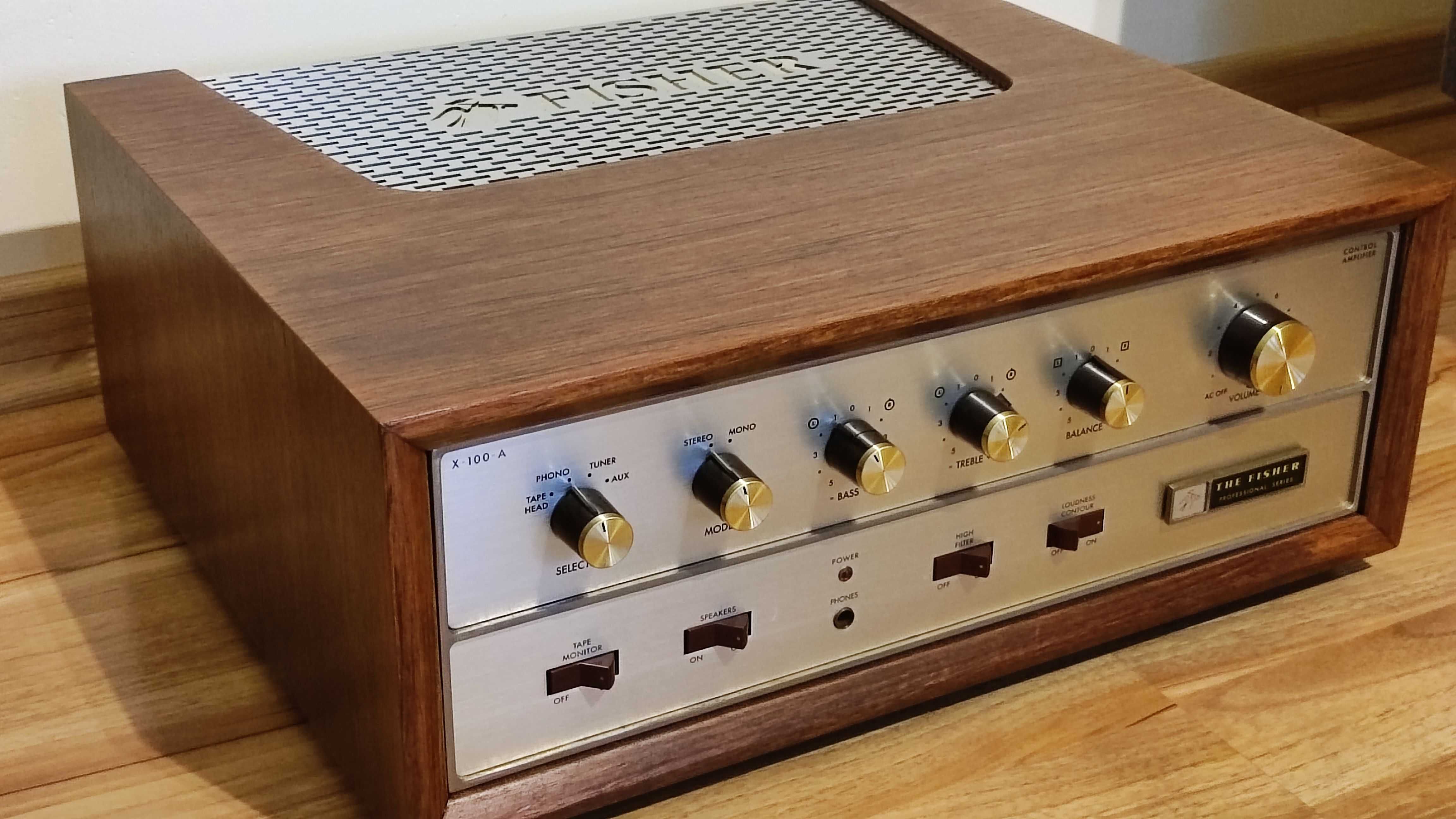 Wzmacniacz lampowy Fisher X-100 A