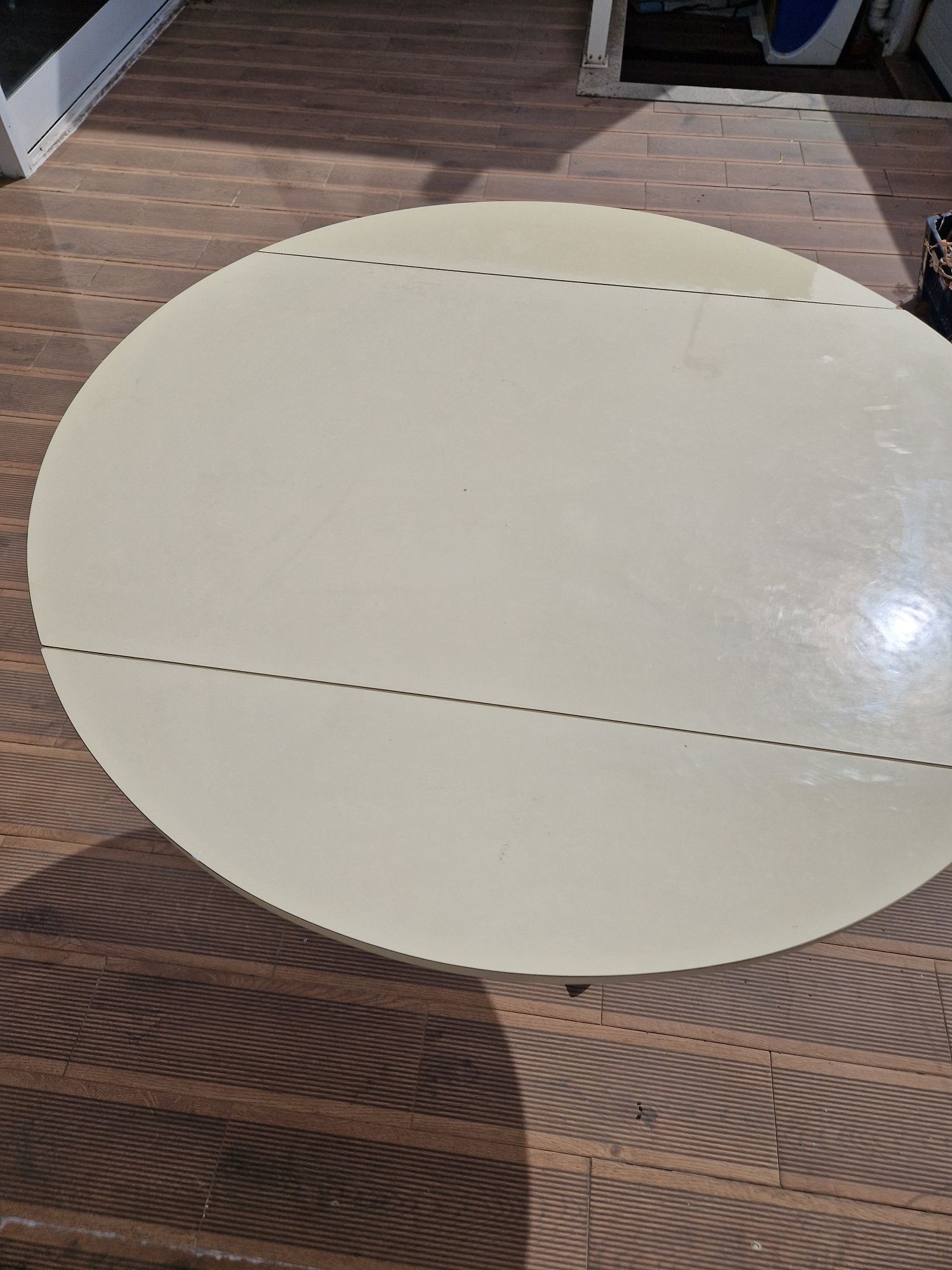 Vendo mesa pequena