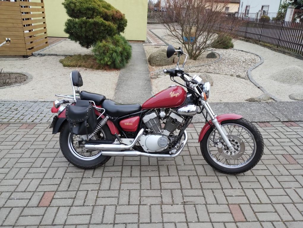 Yamaha Virago XV 250 .