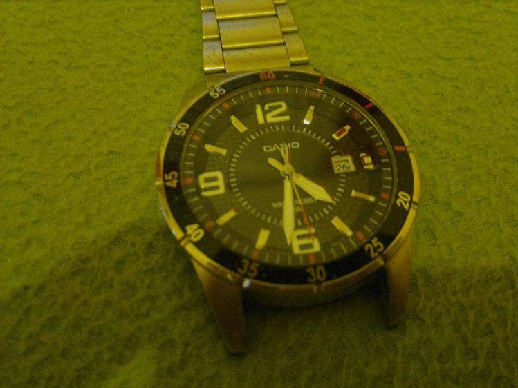 CASIO zegarek na baterie 100% sprawny