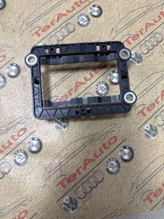 Кронштей рамка радара дистроника Nissan Rogue T33 28452-6RR0C