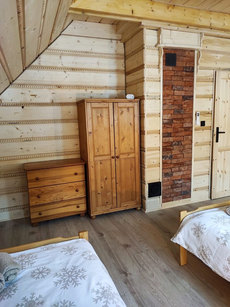 Luisówka-domek na wynajem z jacuzzi w Nowej Morawie