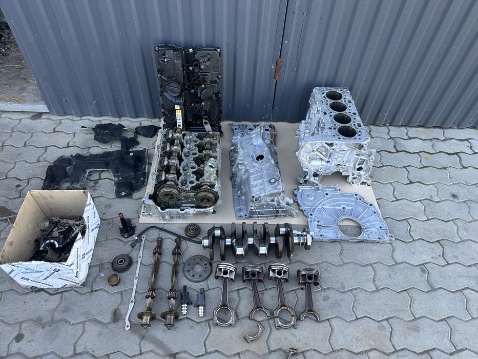 Двигун B48B20 ГБЦ, Блок, колінвал, розпридвали, шатуни , поршні