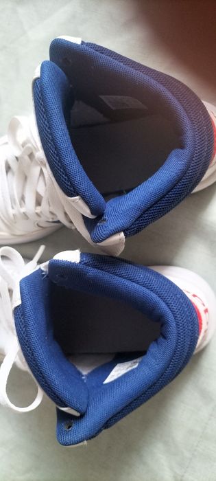 Buty Adidas dla chłopca w bardzo dobrym stanie
