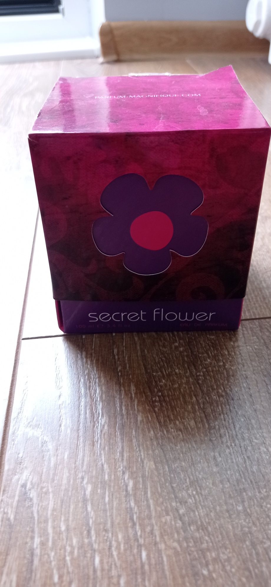 Sekret flowers perfumy 100ml