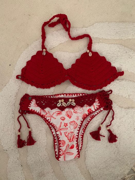 Bikinis e factos de banho de croché