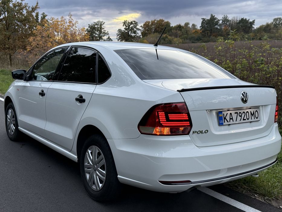 Фольксваген  Поло 2018р 1.6 гоз/бенз