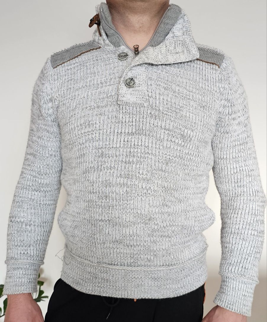 Sweter męski ze stójką wełniany ciepły Bagarda