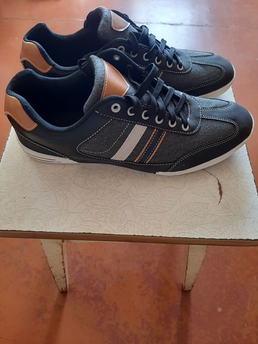 Продам новые мокасины.Цена 445  гривен.